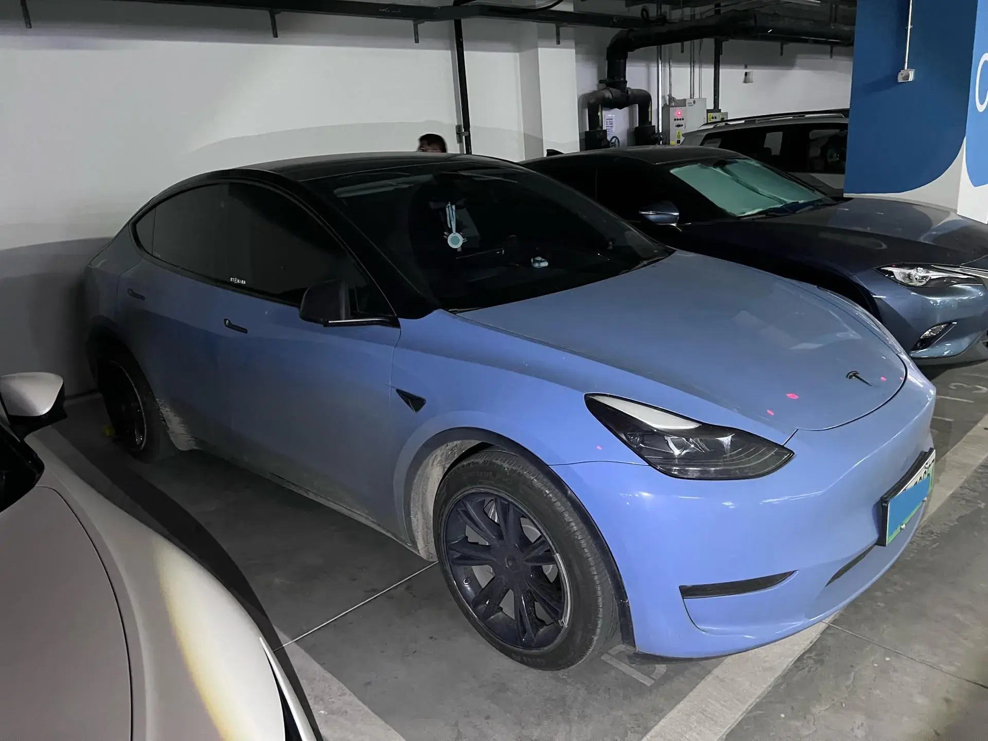 2021 TESLA MODEL thumbnail 2