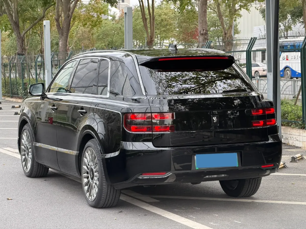 2024 Century Century 3.5L 262HP V6 E-CVT PHEV 18.1KWH,autocango,china used car exporter,china ev exporter,chinese used car exporter,chinese used ev exporter