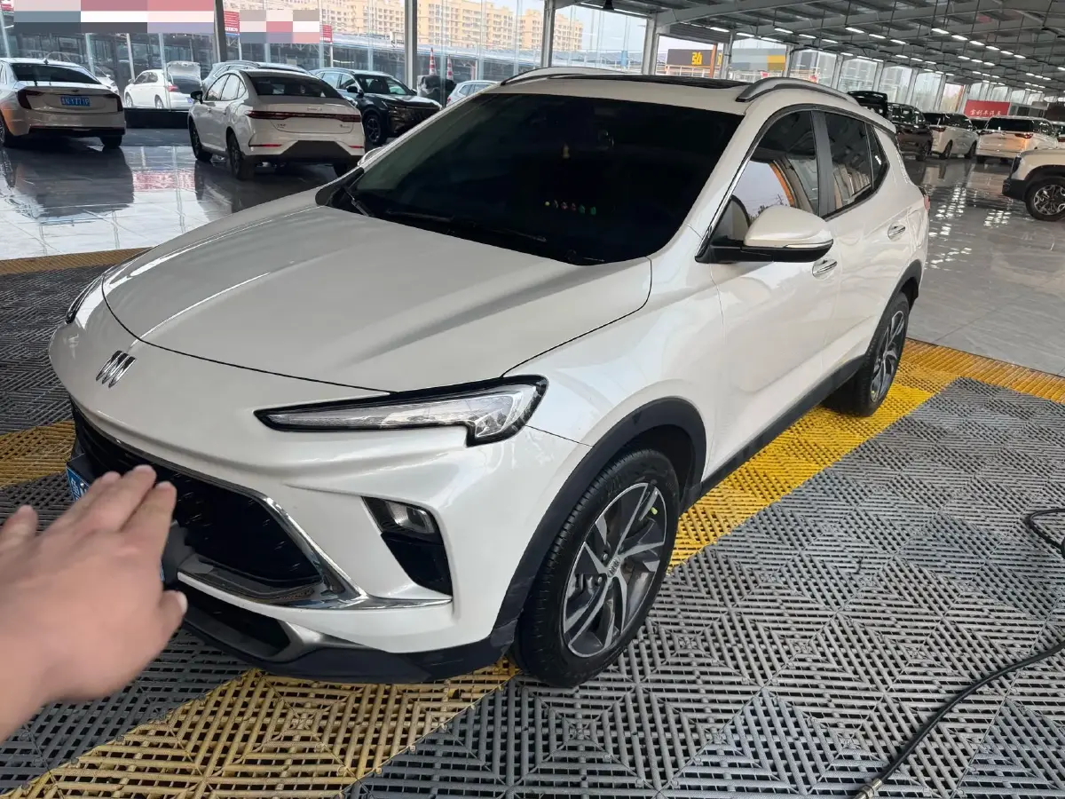 2023 Buick Encore Plus 1.5T 184HP L4 CVT