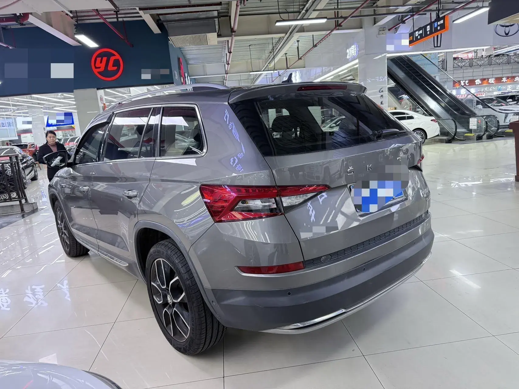 2019 SKODA KODIAK thumbnail 4