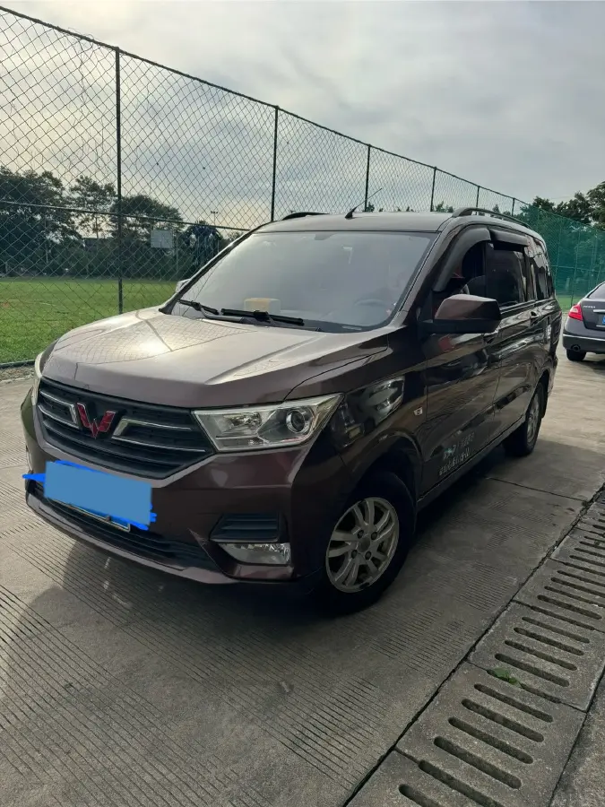 2018 WuLing HongGuang 1.5L 105HP L4 5MT