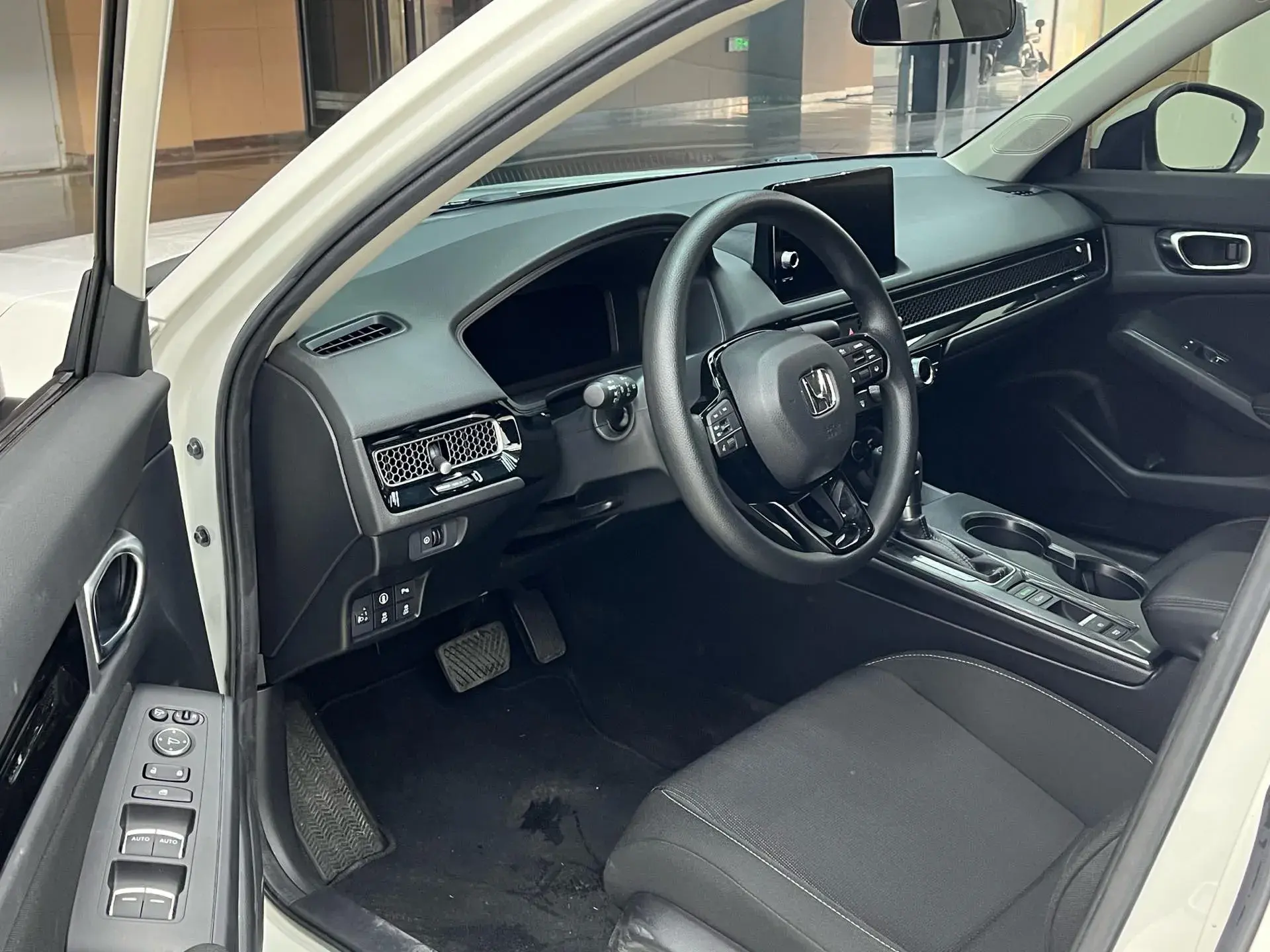 2022 HONDA CIVIC thumbnail 4