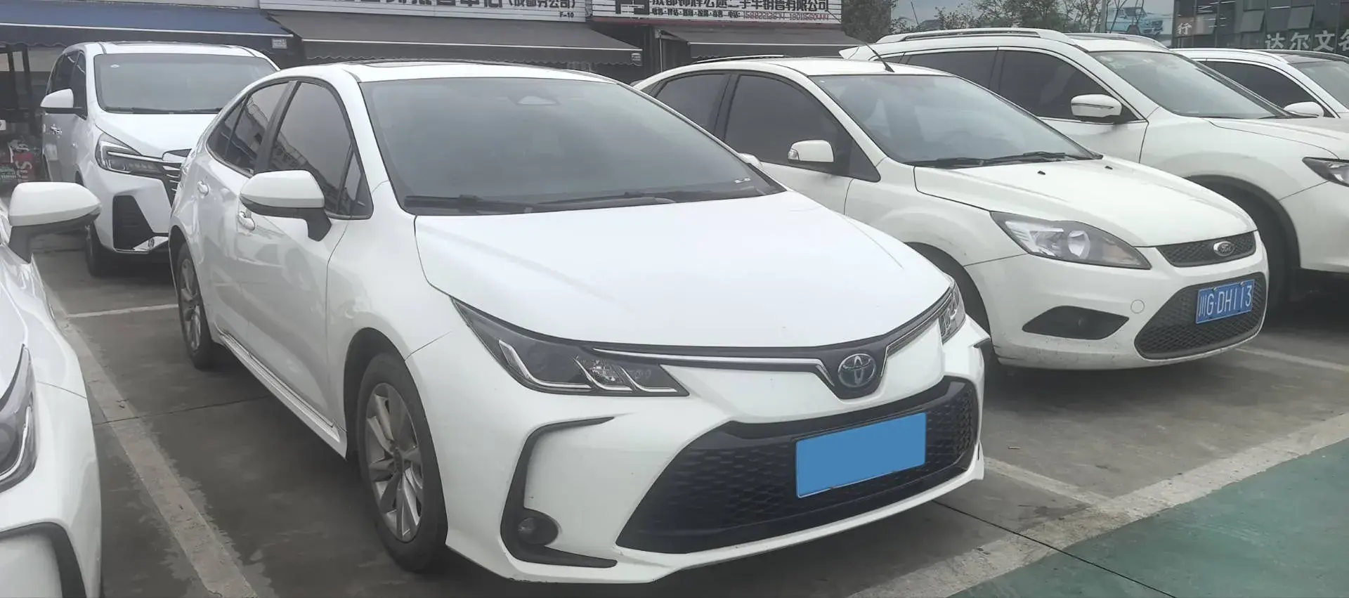 2024 TOYOTA COROLLA thumbnail 3