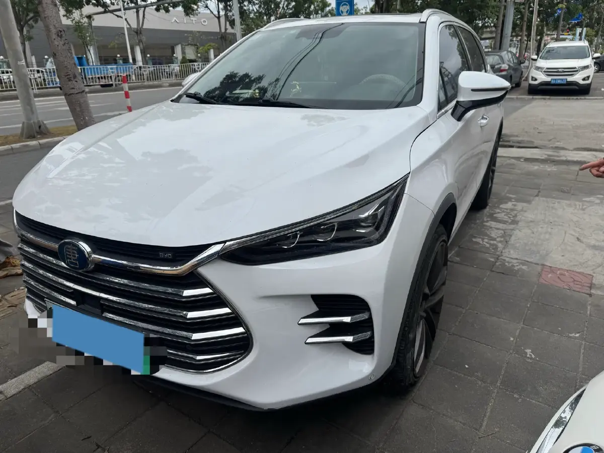 2018 BYD Tang 2.0T 205HP L4 6DCT PHEV 19.96KWH