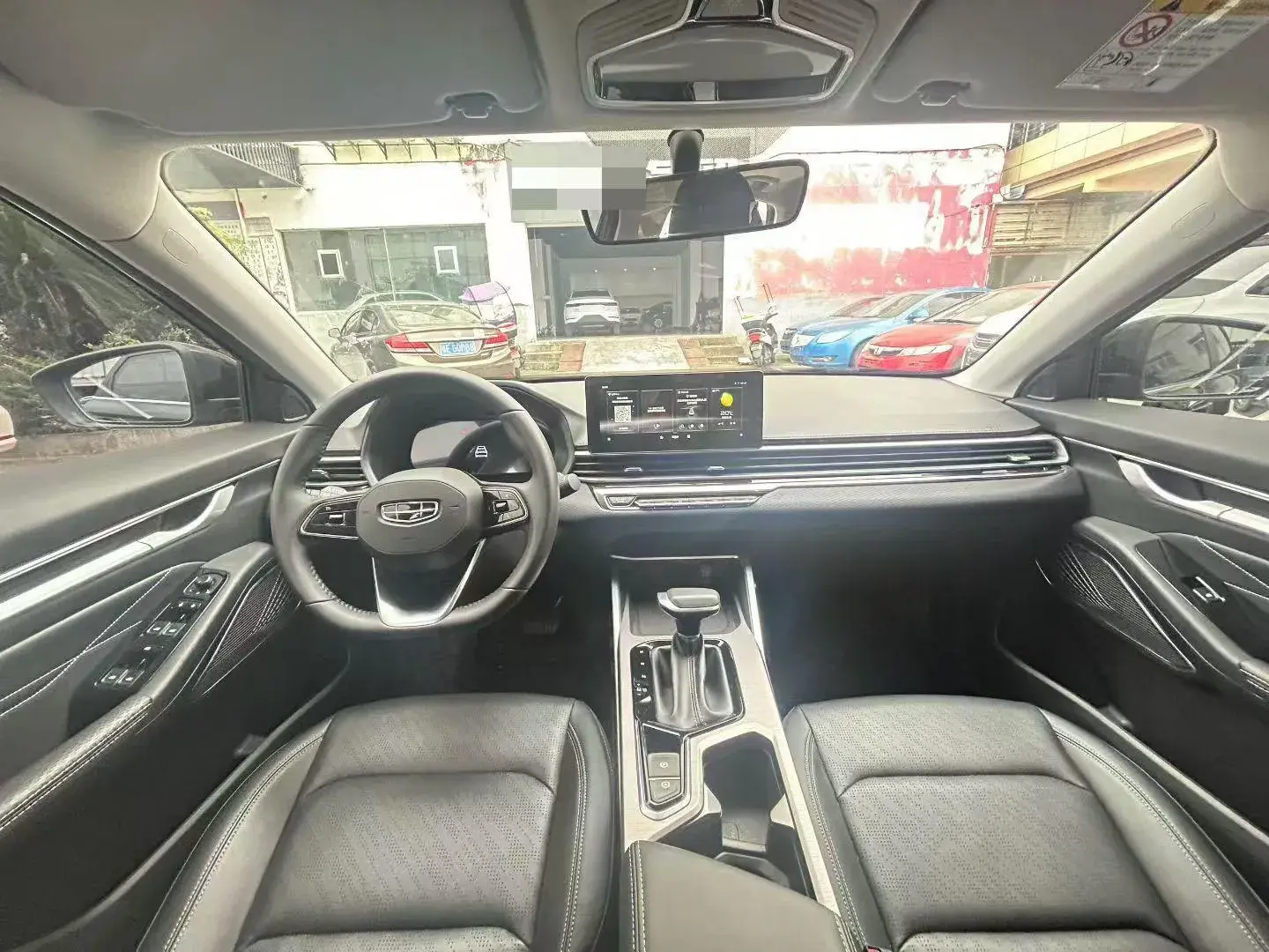 2022 GEELY EMGRAND thumbnail 4