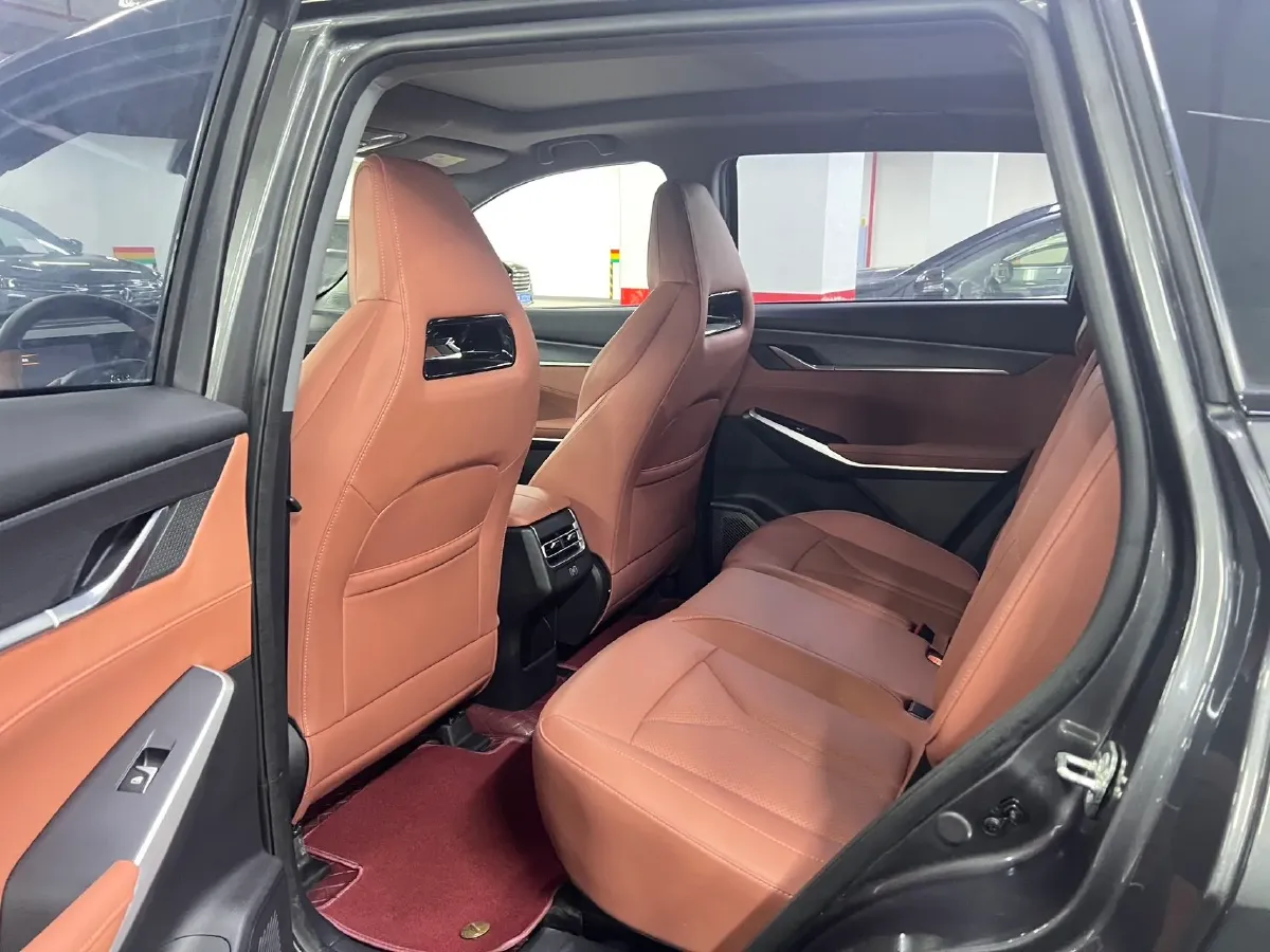 2024 ChangAn CS75 Plus 1.5T 188HP L4 8AT,autocango,china used car exporter,china ev exporter,chinese used car exporter,chinese used ev exporter