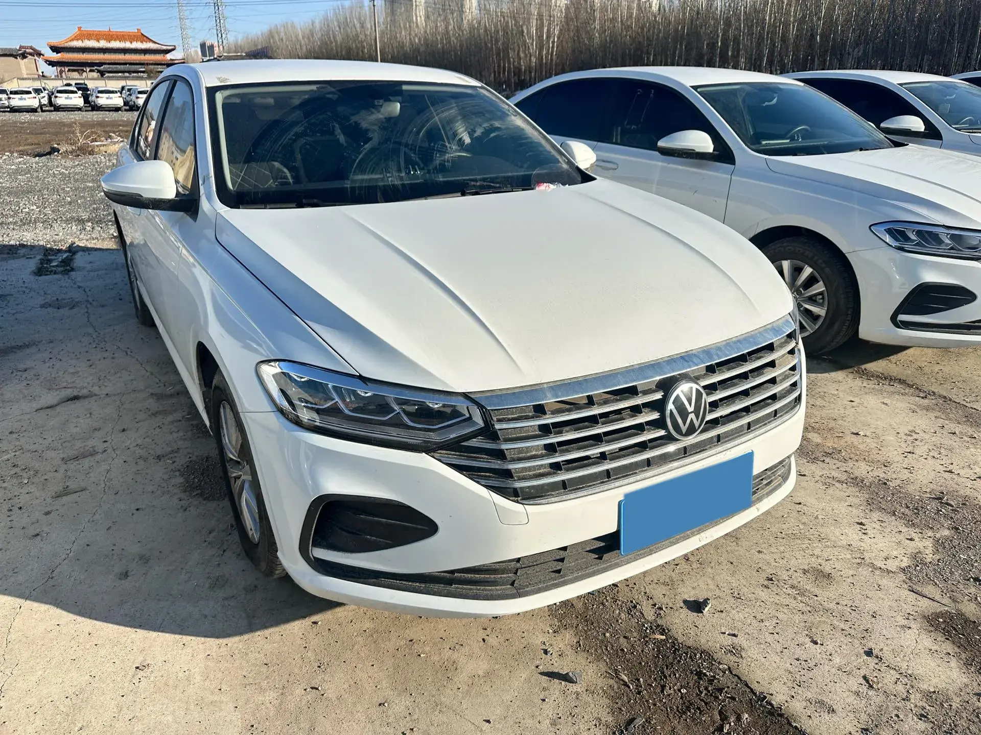 2023 VOLKSWAGEN LAVIDA thumbnail 3