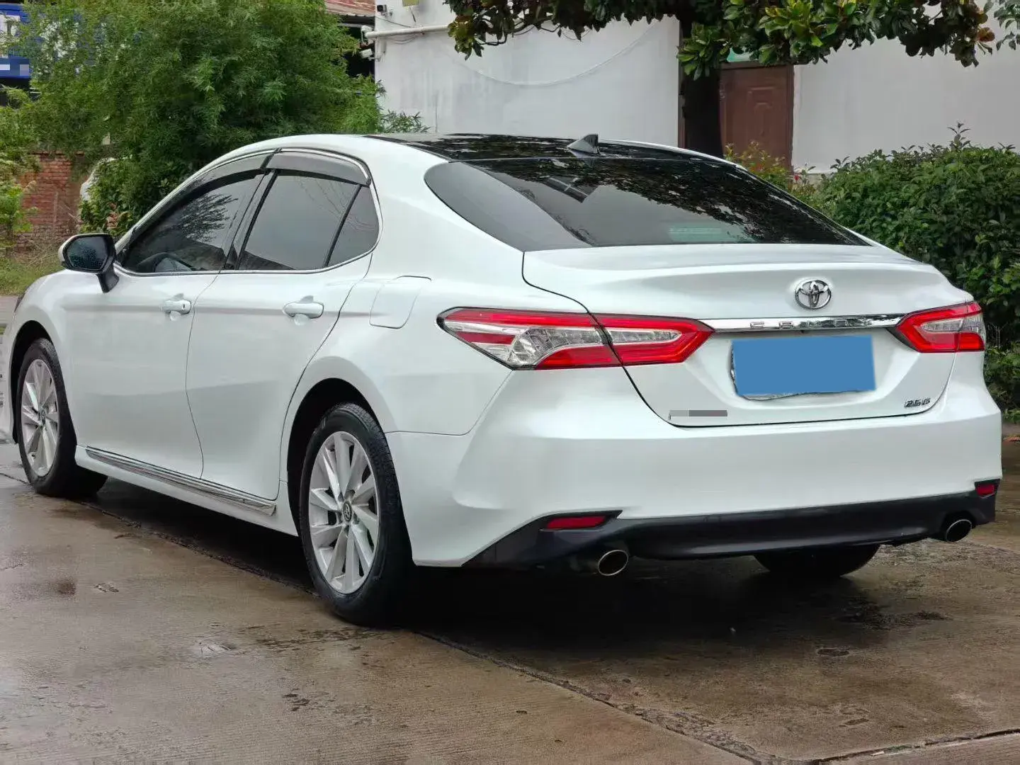 2021 TOYOTA CAMRY thumbnail 4