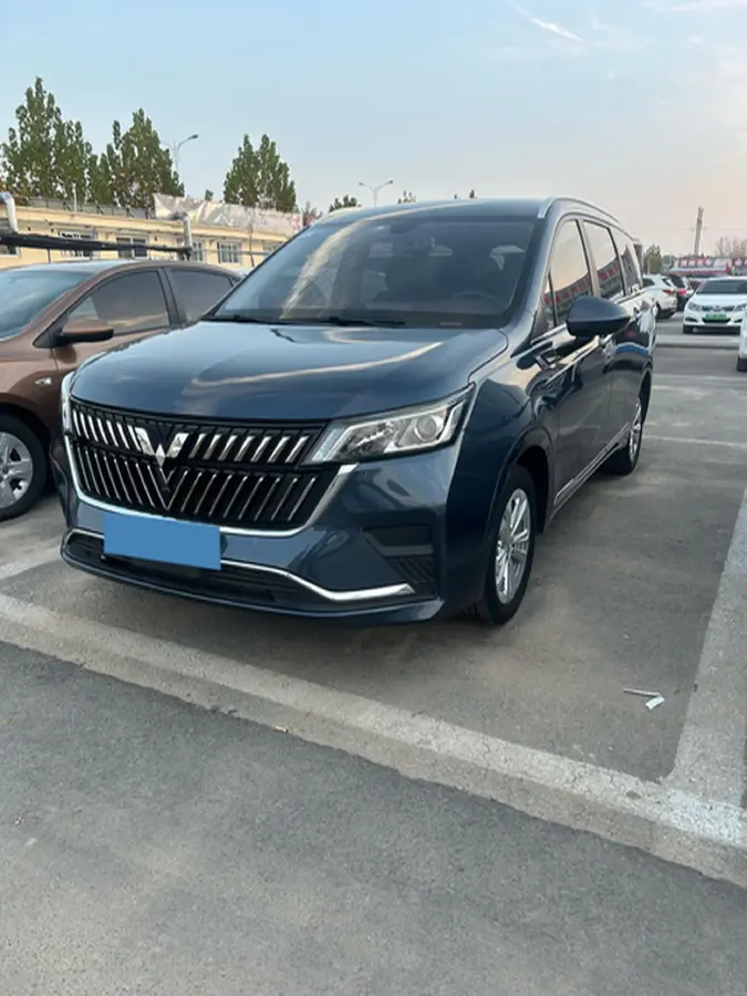 2022 WuLing JiaChen 1.5T 147HP L4 6MT