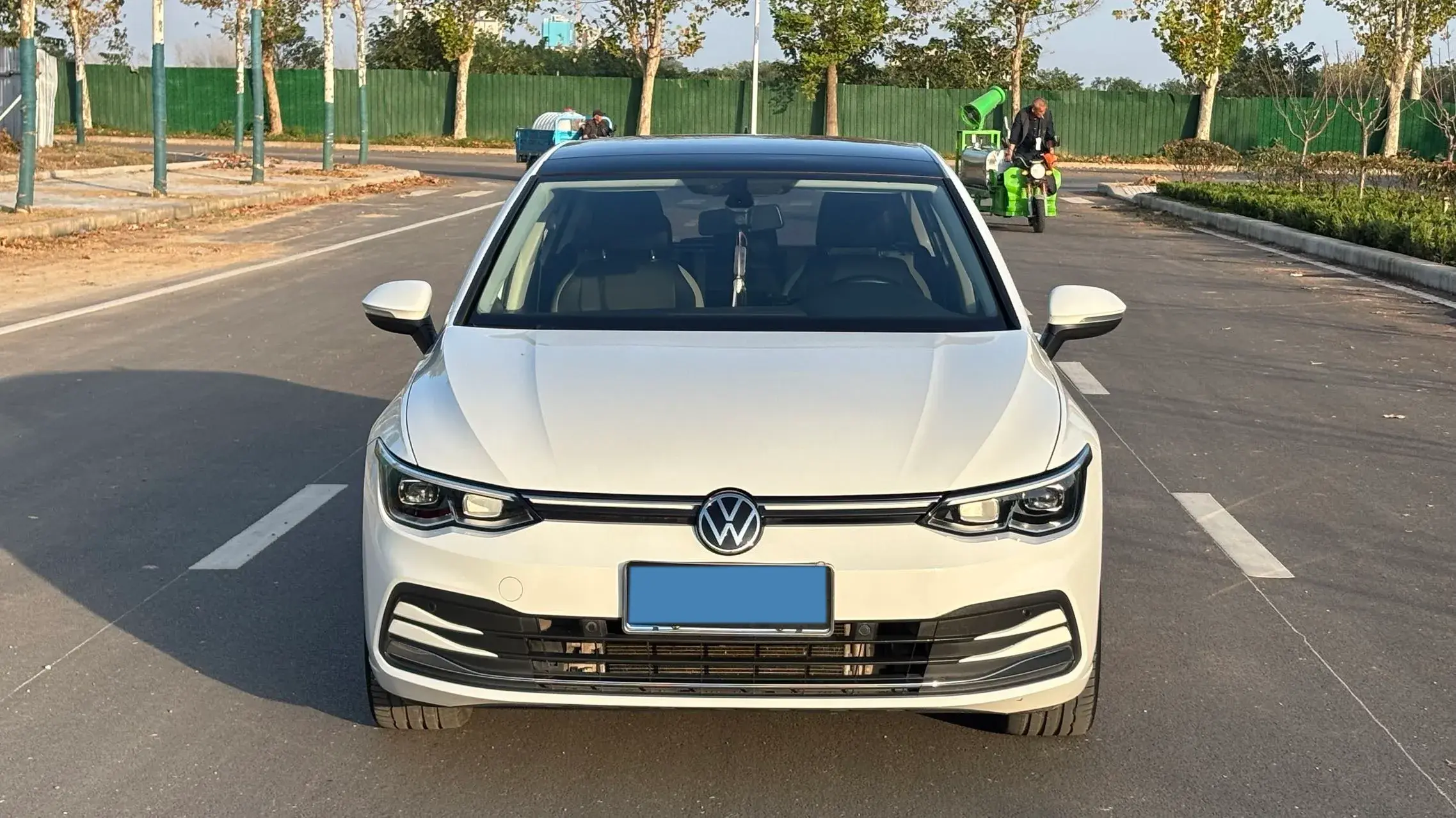 2021 VOLKSWAGEN GOLF thumbnail 2