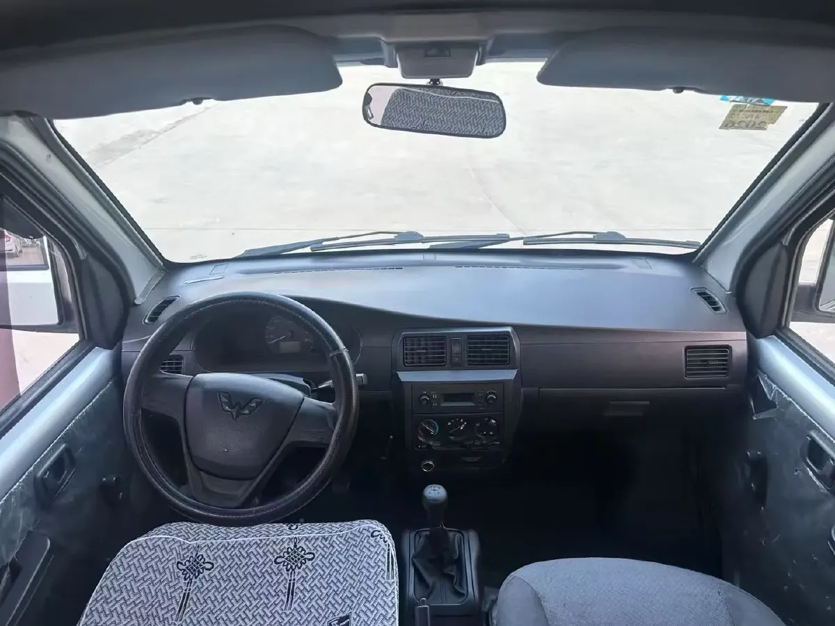 2018 WuLing RongGuang New Truck 1.8L 133HP L4 5MT,autocango,china used car exporter,china ev exporter,chinese used car exporter,chinese used ev exporter