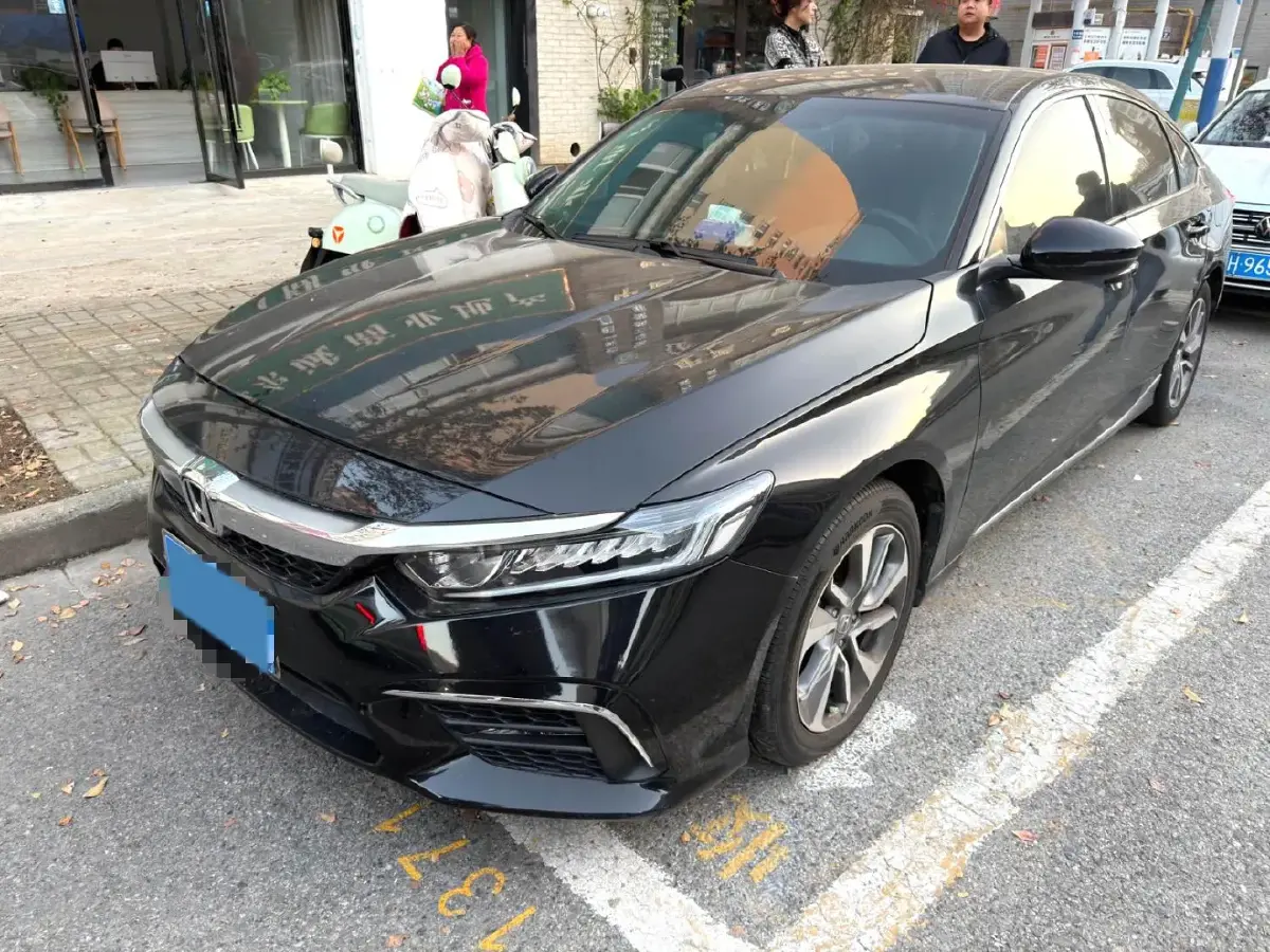 2019 Honda Inspire 1.5T 194HP L4 CVT