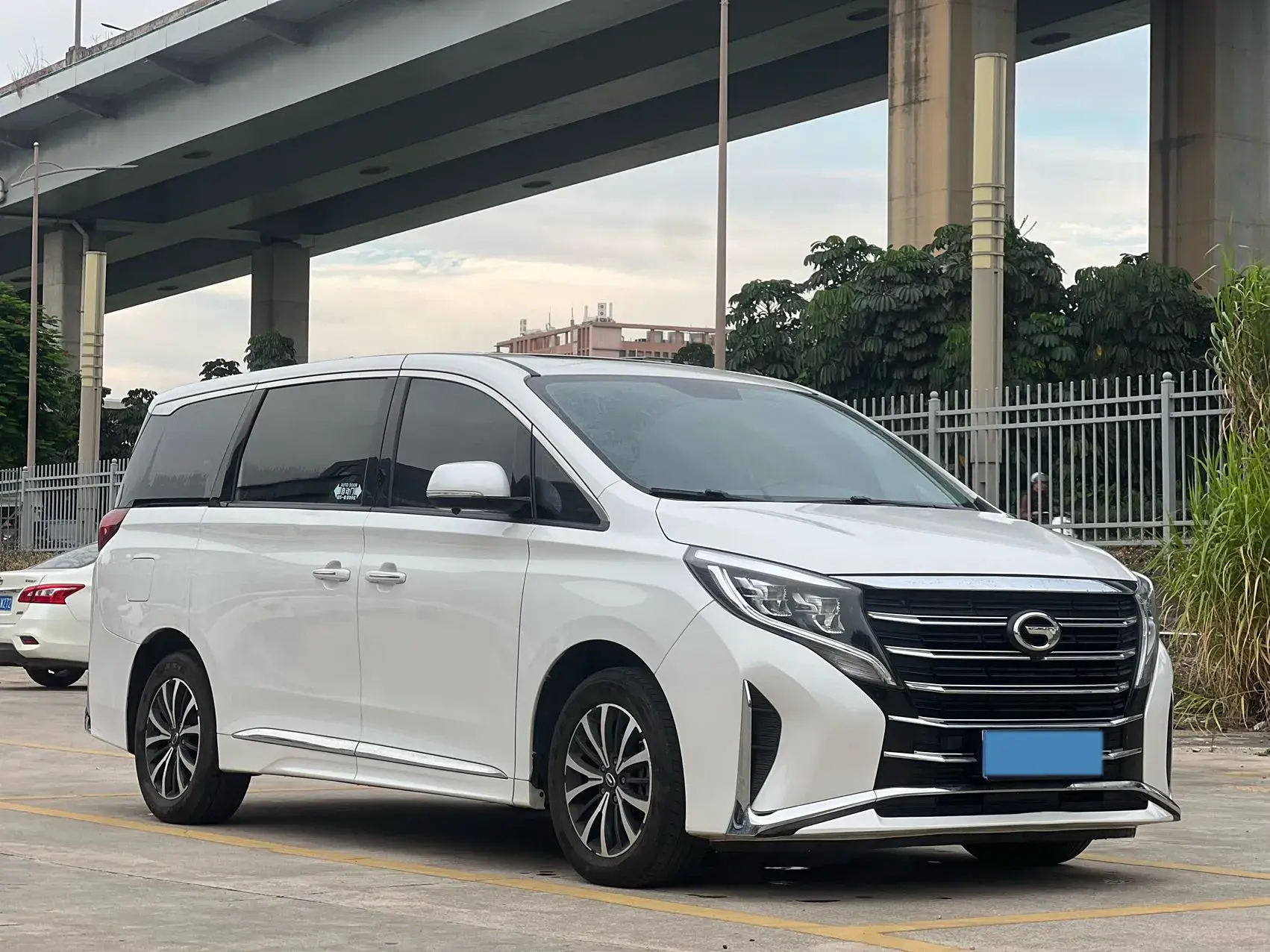 2023 GAC TRUMPCHI thumbnail 3