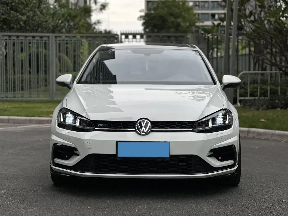 2018 Volkswagen Golf 1.4T 150HP L4 5MT,autocango,china used car exporter,china ev exporter,chinese used car exporter,chinese used ev exporter
