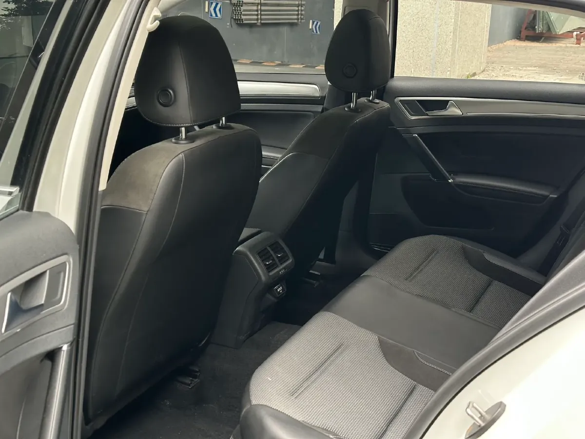 2018 Volkswagen Golf 1.4T 150HP L4 5MT,autocango,china used car exporter,china ev exporter,chinese used car exporter,chinese used ev exporter