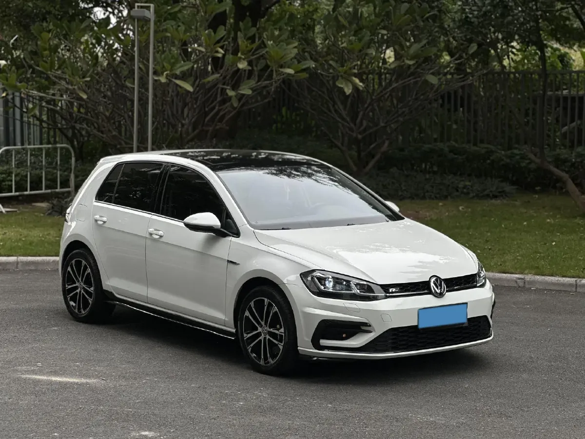 2018 Volkswagen Golf 1.4T 150HP L4 5MT,autocango,china used car exporter,china ev exporter,chinese used car exporter,chinese used ev exporter
