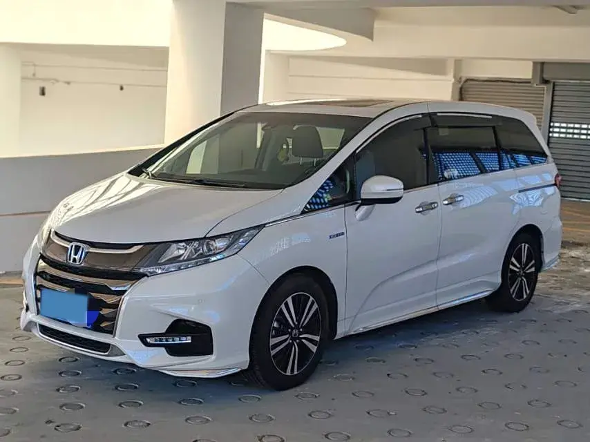 2021 Honda Odyssey 2.0L 146HP L4 E-CVT Hybrid
