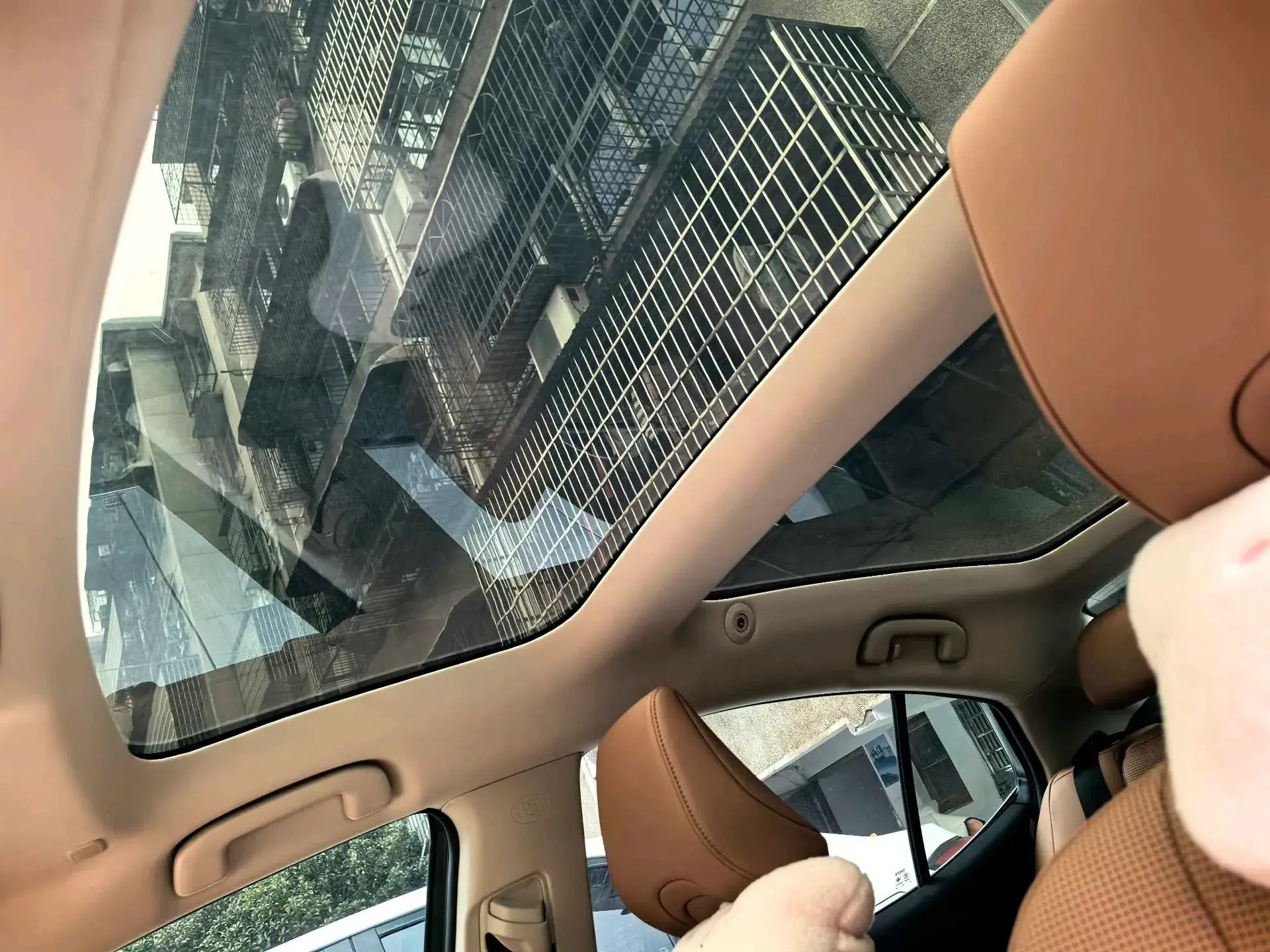 2024 TOYOTA CAMRY thumbnail 4