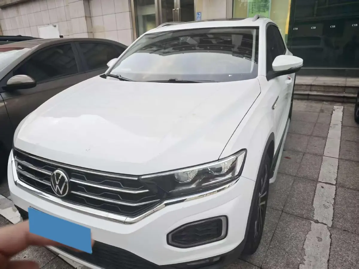 2021 Volkswagen T-Roc 1.4T 150HP L4 7DCT