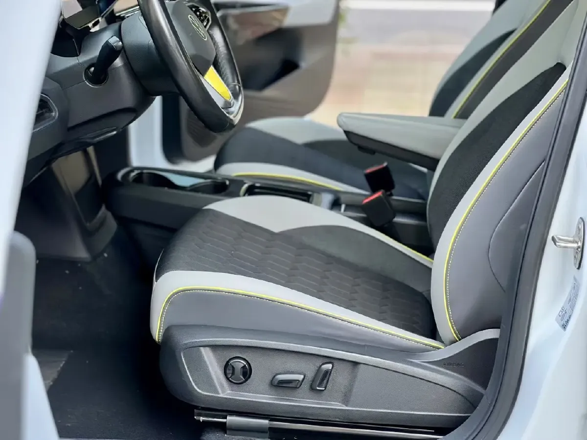 2021 Volkswagen ID.3 BEV 57.3KWH,autocango,china used car exporter,china ev exporter,chinese used car exporter,chinese used ev exporter