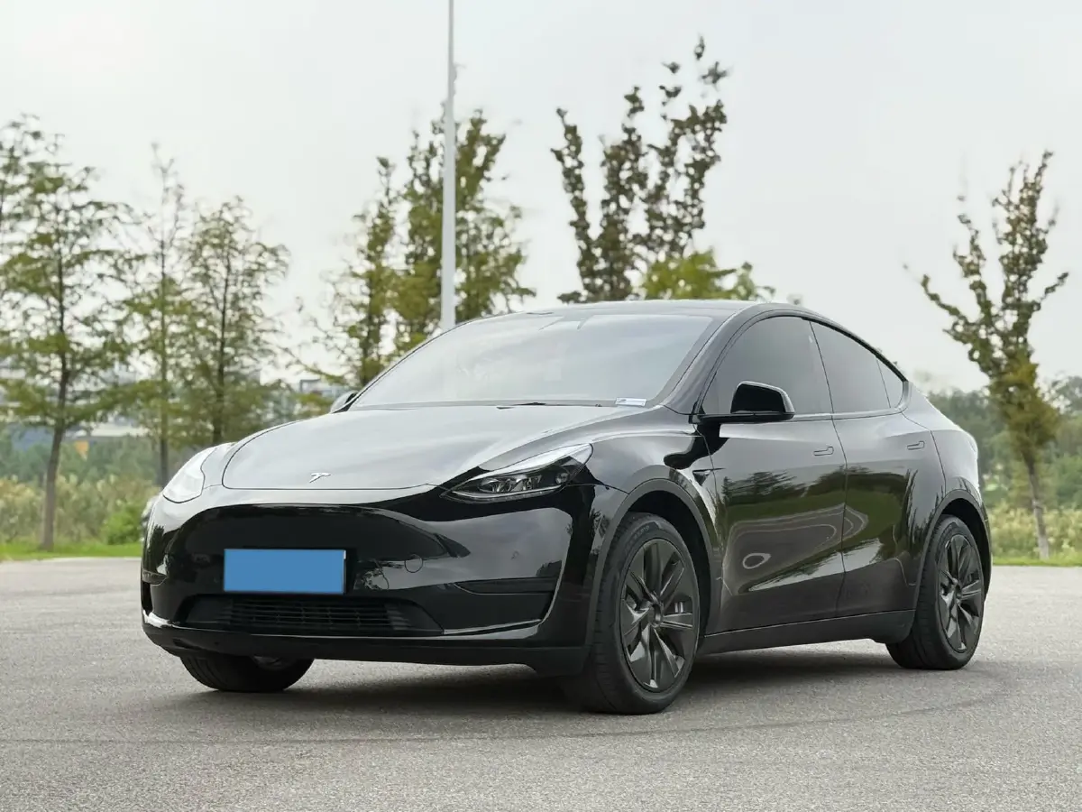 2022 Tesla Model Y BEV 60KWH