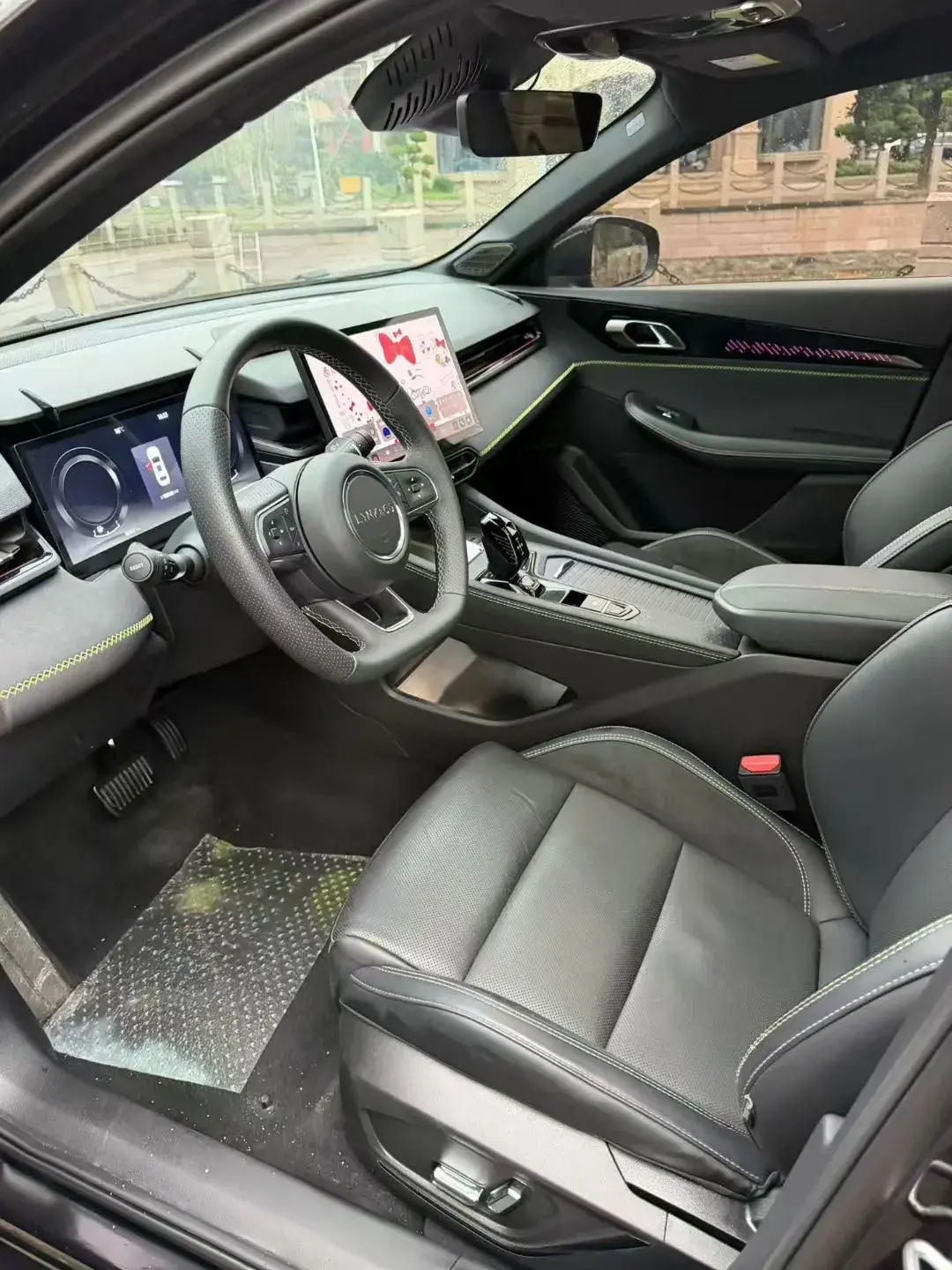 2023 LYNK&CO 03 thumbnail 4