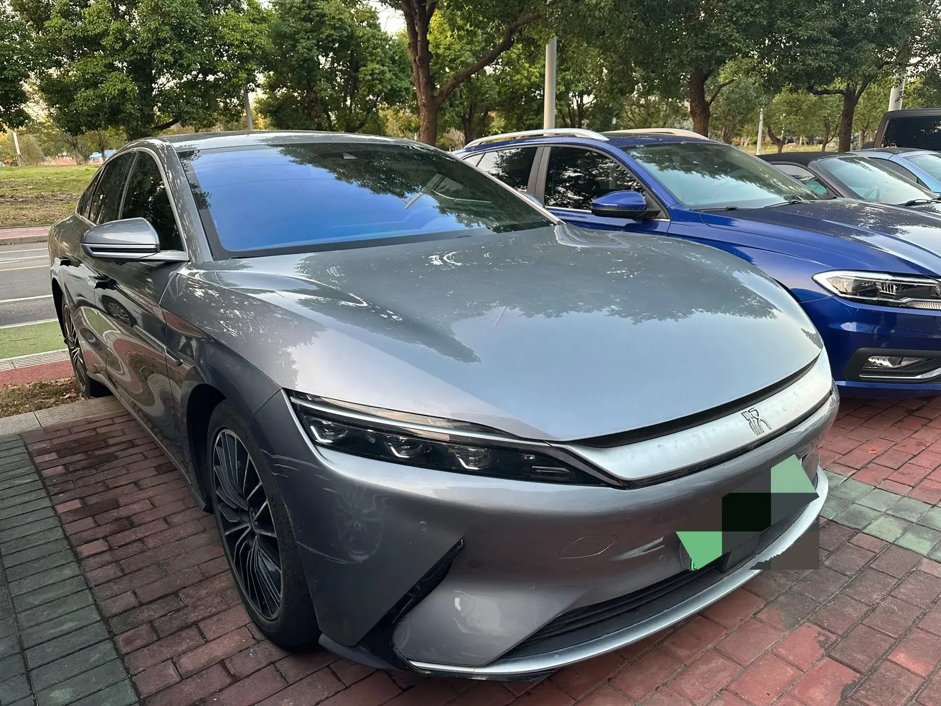 2021 BYD HAN thumbnail 3