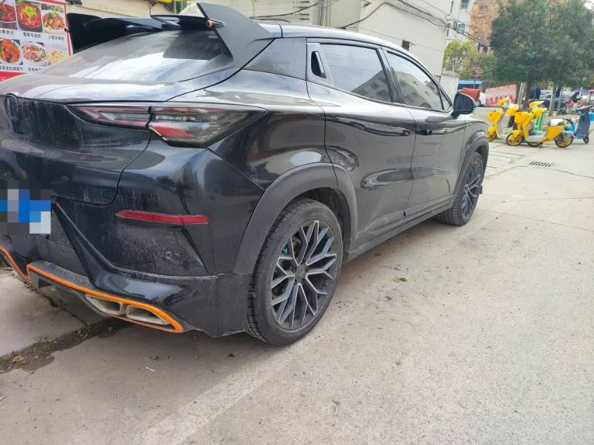 2022 ChangAn UNI-T 1.5T 188HP L4 7DCT,autocango,china used car exporter,china ev exporter,chinese used car exporter,chinese used ev exporter