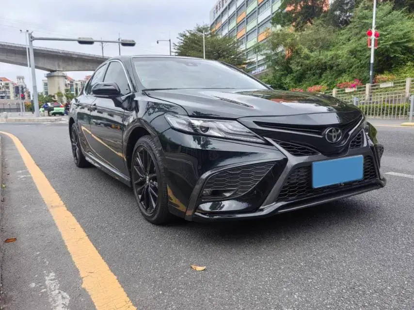 2022 TOYOTA CAMRY thumbnail 3