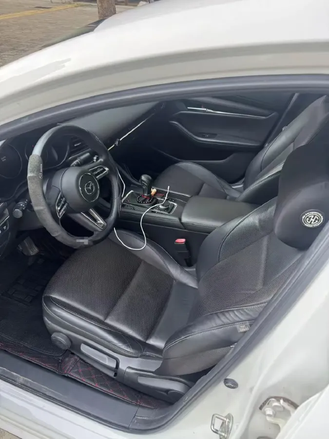 2020 Mazda 3 Axela 2.0L 158HP L4 6AT,autocango,china used car exporter,china ev exporter,chinese used car exporter,chinese used ev exporter