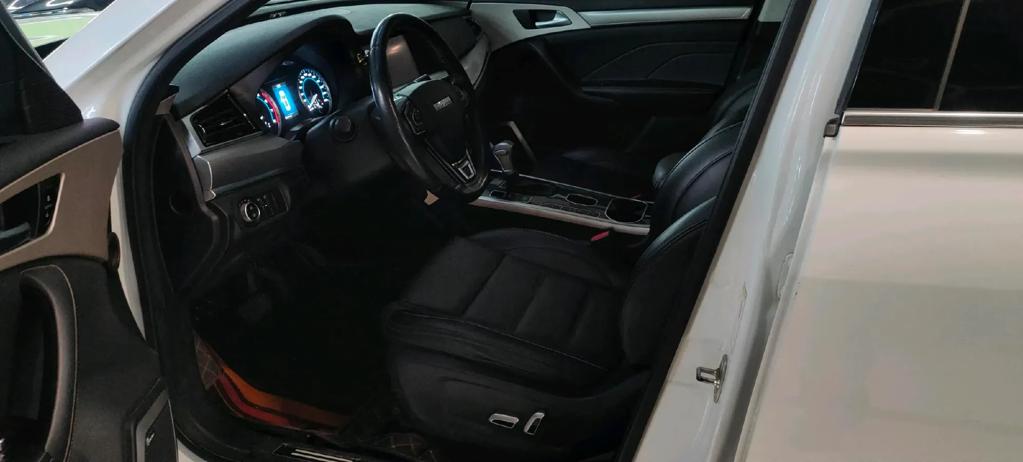 2019 Haval H7 2.0T 231HP L4 7DCT,autocango,china used car exporter,china ev exporter,chinese used car exporter,chinese used ev exporter