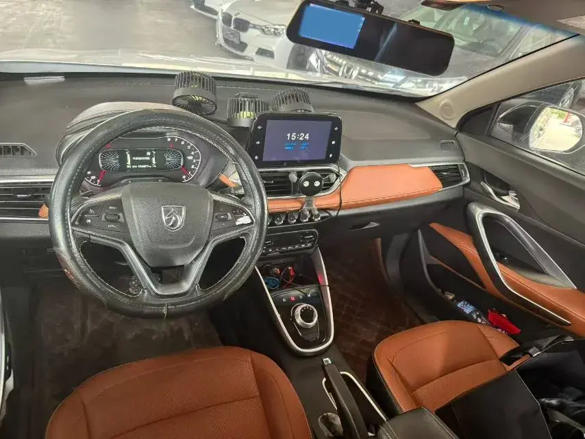 2017 BAOJUN 510 thumbnail 4
