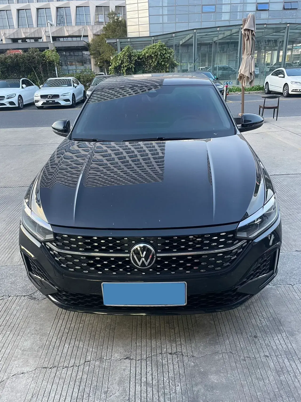 2024 VOLKSWAGEN LAVIDA thumbnail 2