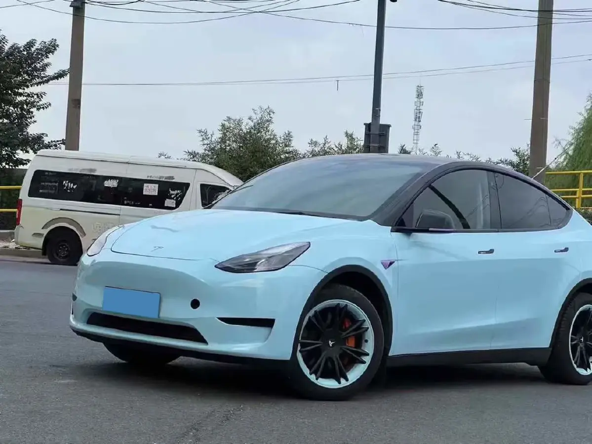 2022 Tesla Model Y BEV 60KWH