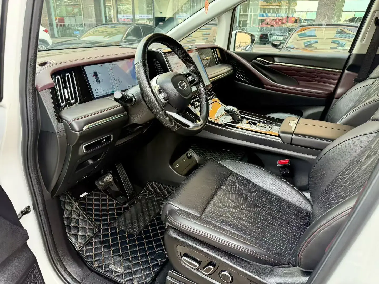 2023 GAC TRUMPCHI thumbnail 2