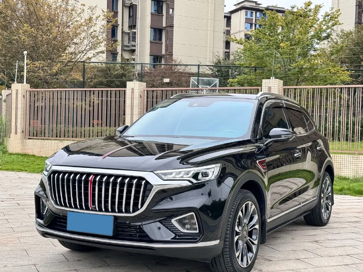 2022 HongQi HS5 2.0T 224HP L4 6AT