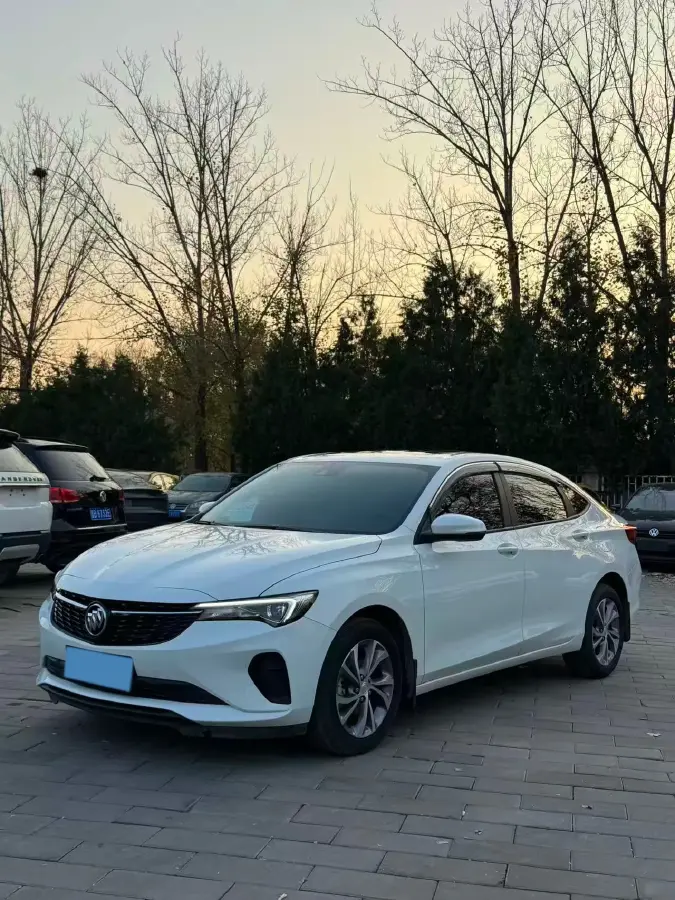 2023 Buick Verano 1.5T 184HP L4 CVT