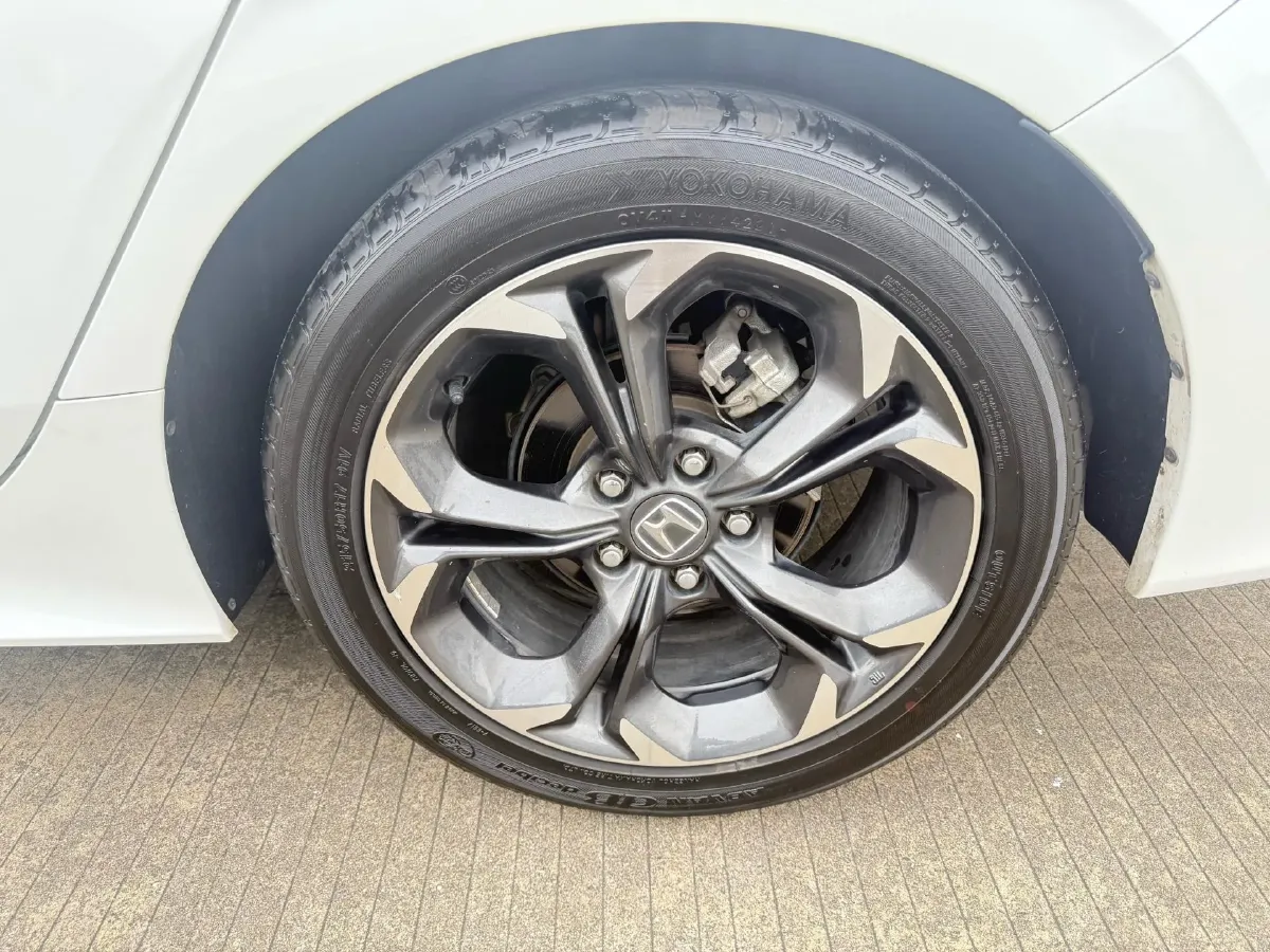 2022 Honda Civic 1.5T 182HP L4 CVT,autocango,china used car exporter,china ev exporter,chinese used car exporter,chinese used ev exporter