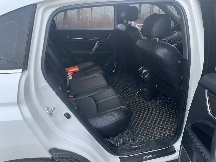 2020 Honda UR-V 2.0T 272HP L4 9AT,autocango,china used car exporter,china ev exporter,chinese used car exporter,chinese used ev exporter