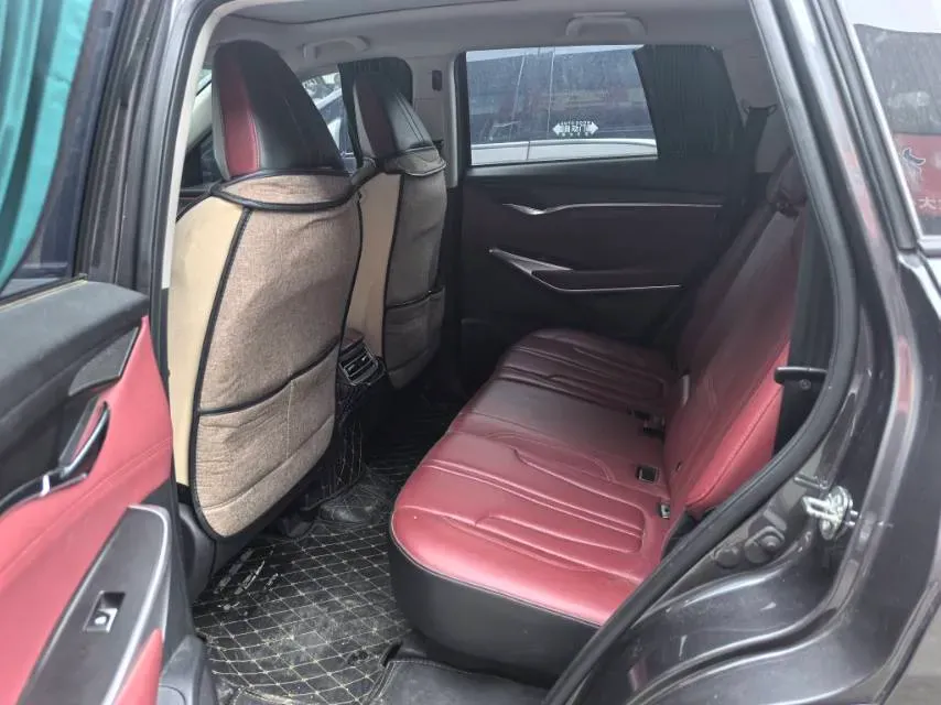 2020 ChangAn CS75 Plus 2.0T 233HP L4 8AT,autocango,china used car exporter,china ev exporter,chinese used car exporter,chinese used ev exporter