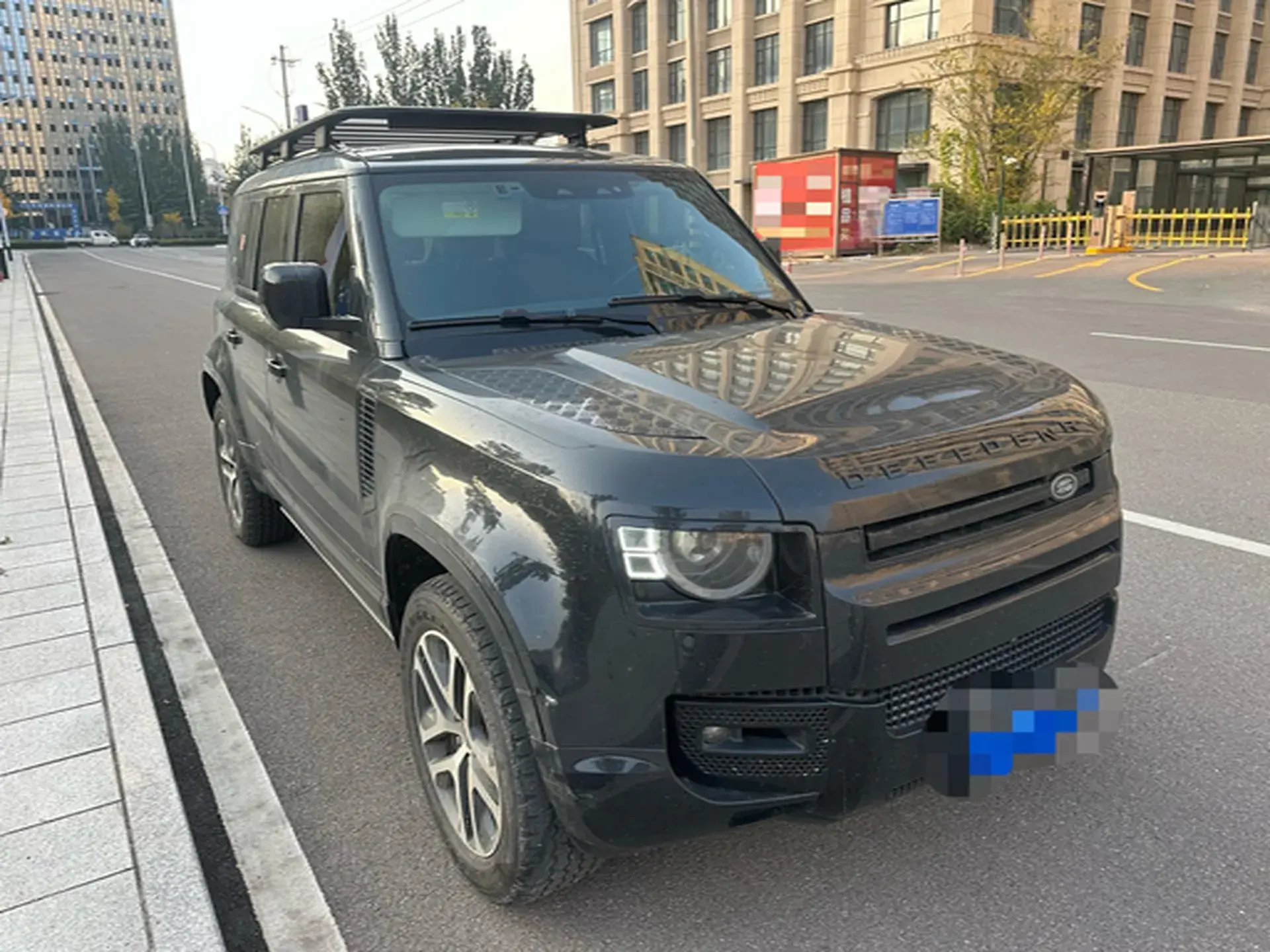 2022 LAND ROVER thumbnail 2