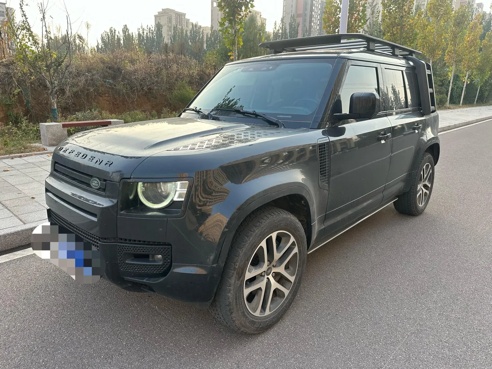 2022 LAND ROVER view 1