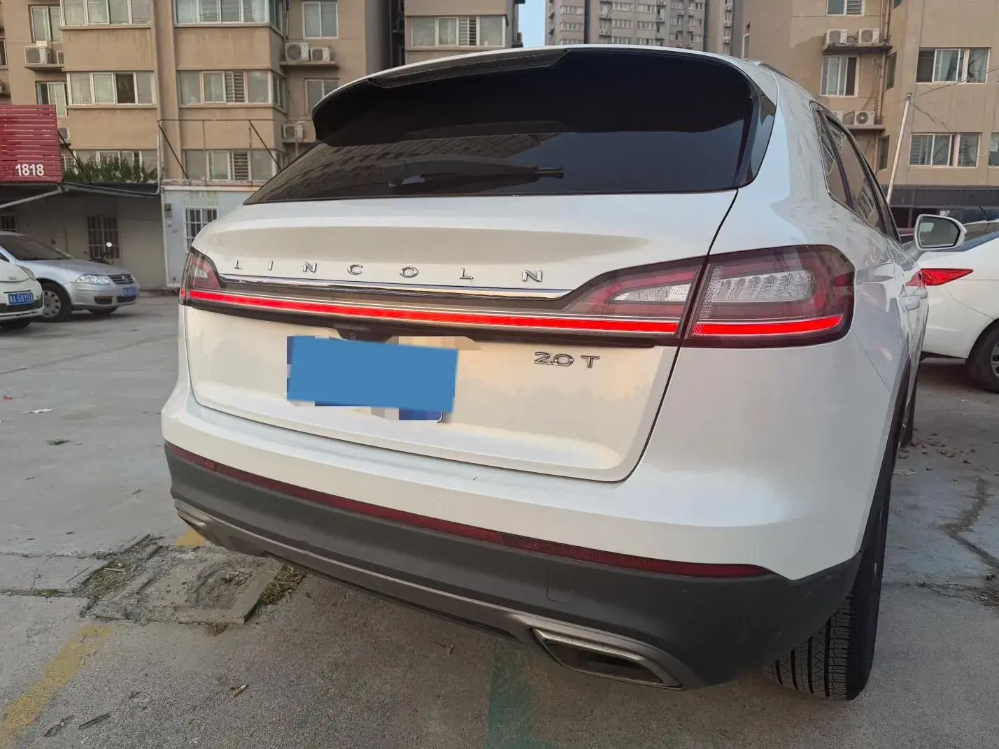 2019 LINCOLN NAUTILUS thumbnail 3