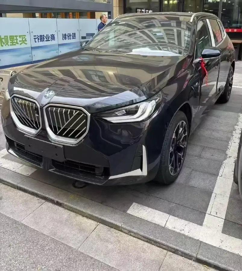 2025 BMW X3 2.0T 190HP L4 8AT