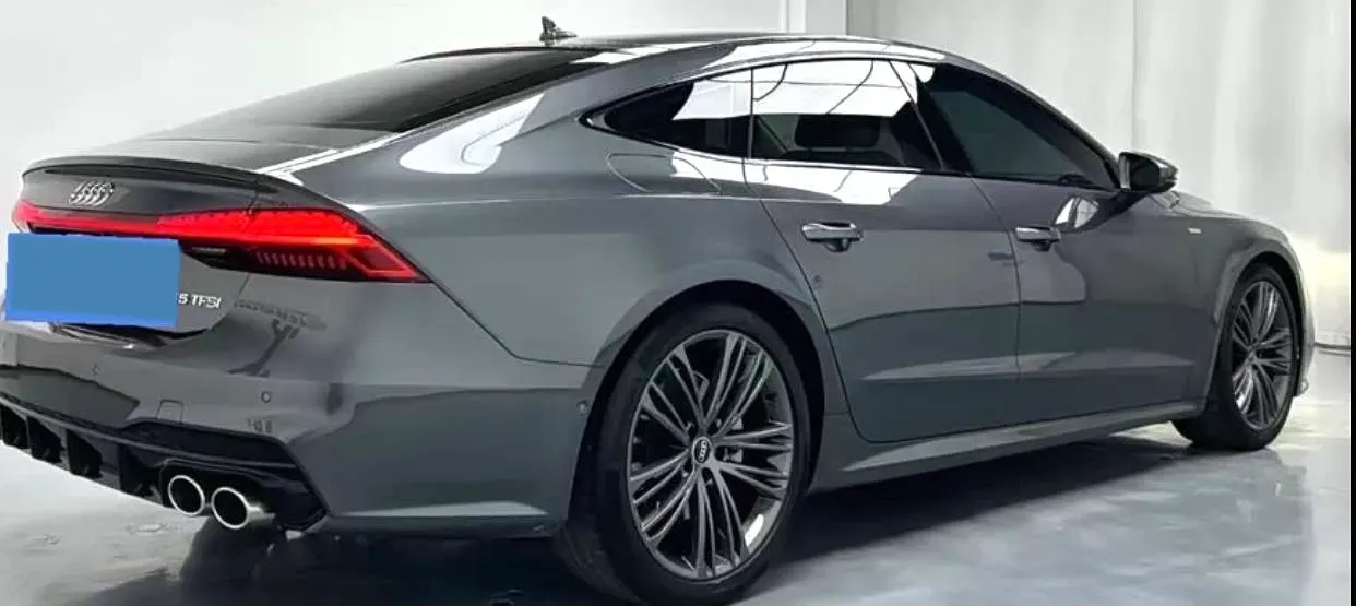 2023 Audi A7 2.0T 265HP L4 7DCT,autocango,china used car exporter,china ev exporter,chinese used car exporter,chinese used ev exporter