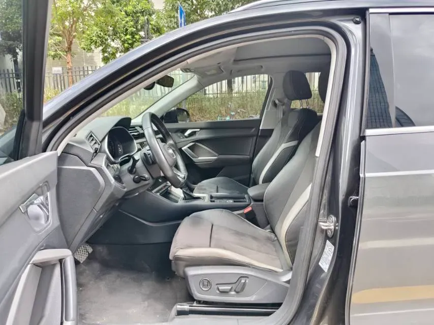 2022 Audi Q3 1.4T 150HP L4 7DCT,autocango,china used car exporter,china ev exporter,chinese used car exporter,chinese used ev exporter