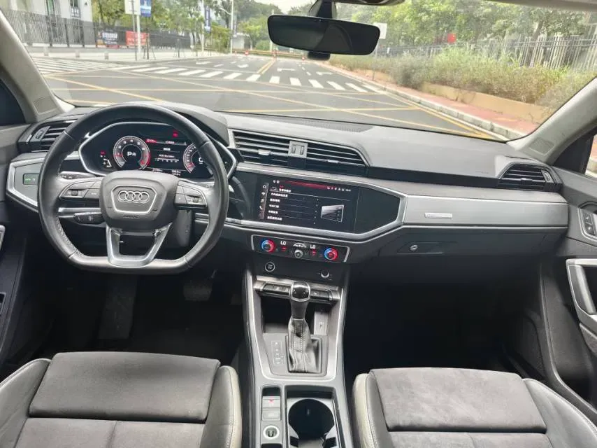 2022 Audi Q3 1.4T 150HP L4 7DCT,autocango,china used car exporter,china ev exporter,chinese used car exporter,chinese used ev exporter