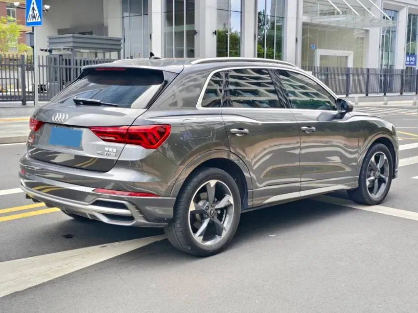 2022 Audi Q3 1.4T 150HP L4 7DCT,autocango,china used car exporter,china ev exporter,chinese used car exporter,chinese used ev exporter