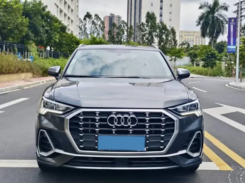 2022 AUDI Q3 thumbnail 2