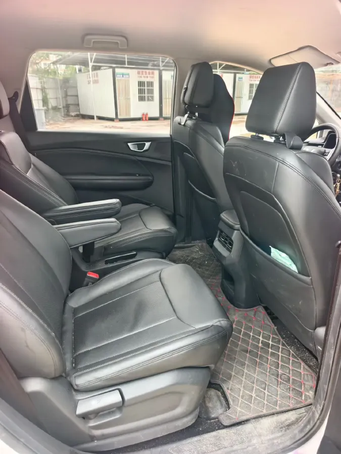 2022 WuLing JiaChen 1.5L 99HP L4 6MT,autocango,china used car exporter,china ev exporter,chinese used car exporter,chinese used ev exporter